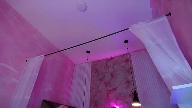 Aine Collins  online show from January 9, 12:30 pm