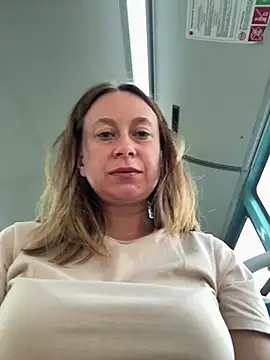 Snapshot of Brooke_lover chatting on June 30, 6:53 pm Brooke lover online show from June 30, 6:53 pm