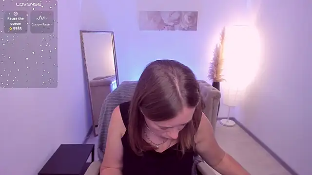Snapshot of Brooke_lover chatting on July 4, 9:10 pm Brooke lover online show from July 4, 9:10 pm