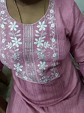 vedhasree online show from May 1, 1:48 pm