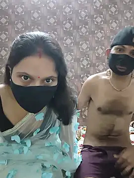 Snapshot of Sexy_komal02 chatting on July 15, 4:23 pm Sexy komal02 online show from July 15, 4:23 pm