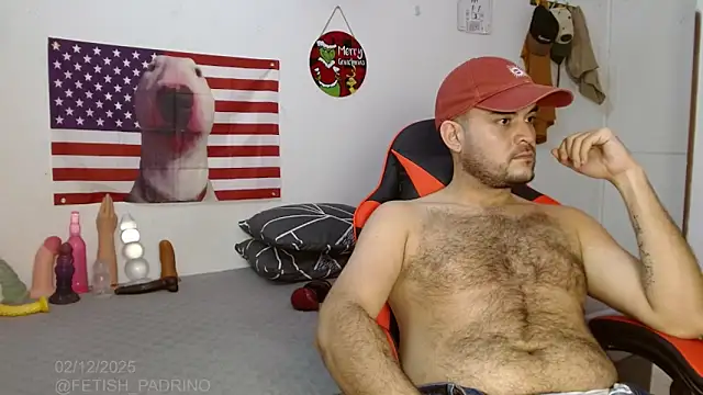 holegape online show from December 3, 3:03 am