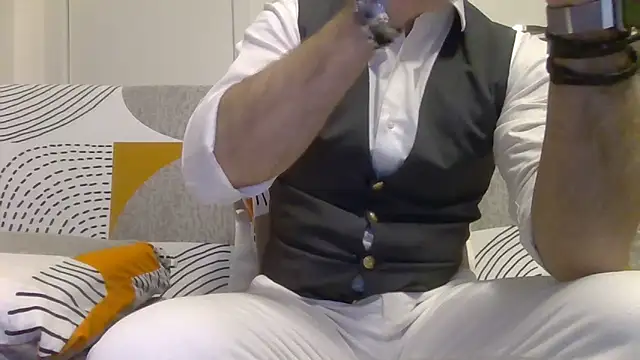 Eroshotlicker online show from March 11, 9:10 pm