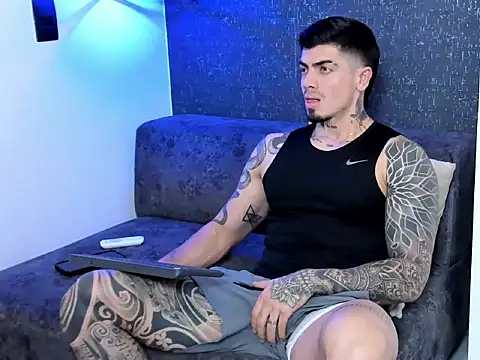  mrcock   online show from April 7, 3:07 am