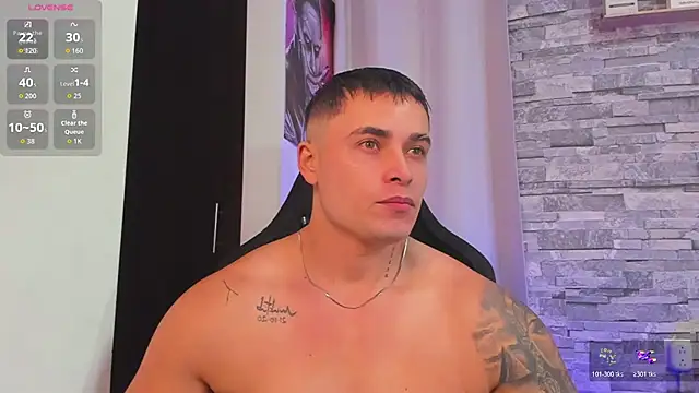 connorsmithvip online show from January 8, 11:23 am