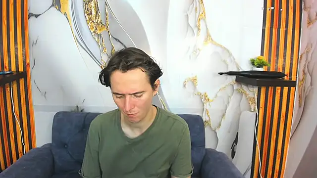 Aaron LatinMen2 online show from November 30, 8:02 pm