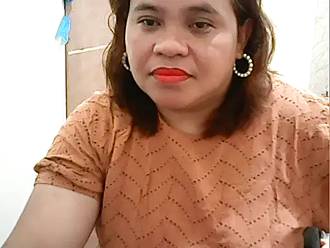 Snapshot of cutechubby chatting on January 11, 12:10 pm cutechubby online show from January 11, 12:10 pm