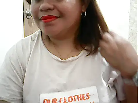 cutechubby online show from February 14, 2:58 pm