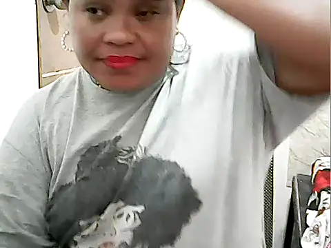 cutechubby online show from March 15, 1:11 am