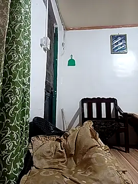 cutechubby online show from April 10, 10:25 pm