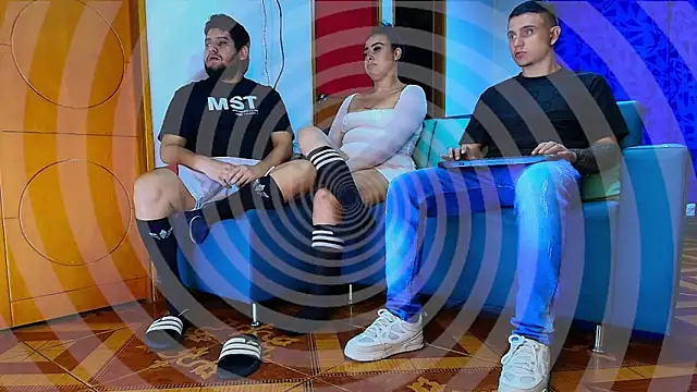 Alphacashmaster777 online show from November 29, 7:11 am