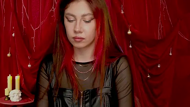 AdaLune online show from January 13, 2:22 pm