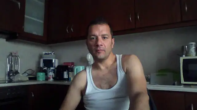 Snapshot of Billakos chatting on May 5, 7:49 am Billakos online show from May 5, 7:49 am