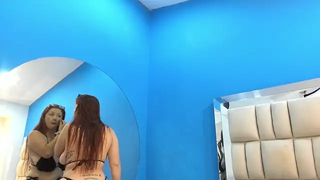 Snapshot of melany_love0 chatting on May 2, 12:10 pm melany love0 online show from May 2, 12:10 pm
