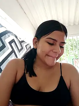 virgin cunt online show from December 1, 12:32 pm