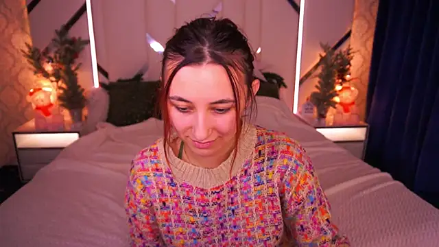 RoxieRay online show from January 7, 3:25 pm