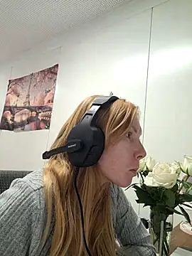 JenyJansy online show from December 18, 8:37 pm