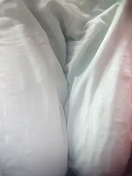 Juliekhan 98 online show from January 7, 5:48 pm