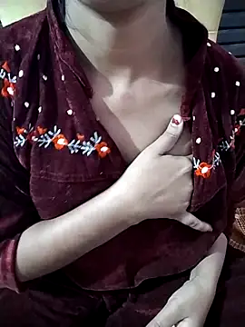 RASHMI SHARMA9 online show from November 29, 6:00 pm