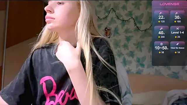 Barbie Blondie online show from April 12, 3:39 pm