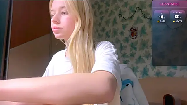 Barbie Blondie online show from April 17, 4:32 pm