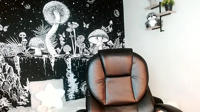 Michaelkoiv online show from July 13, 11:35 am