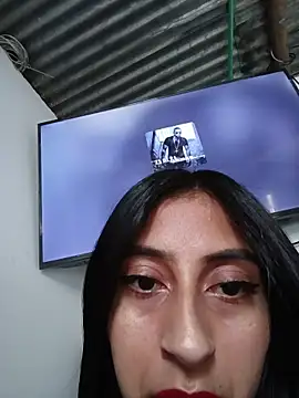 Im Kloe online show from November 27, 7:05 pm