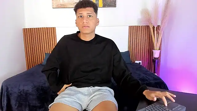 Andrey Lev1 online show from November 26, 8:32 pm