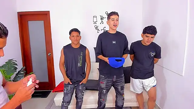 Crazy porkys online show from November 29, 7:28 pm