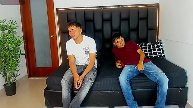 Crazy porkys online show from April 9, 7:41 pm