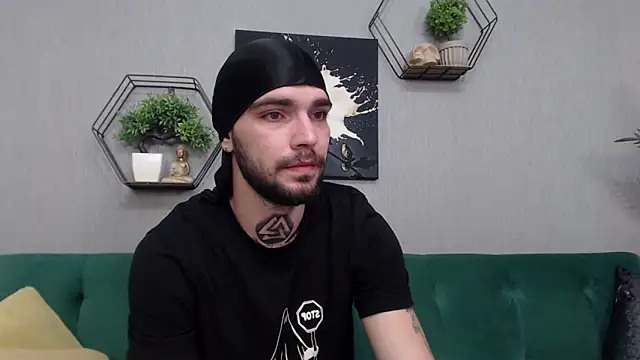 KaneHunter online show from January 31, 9:57 pm