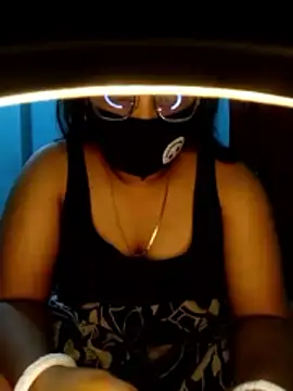 priya2098 online show from June 30, 6:31 pm