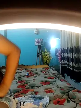 priya2098 online show from August 7, 5:48 pm