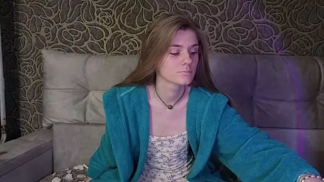 Snapshot of Adell_Love chatting on December 17, 8:15 pm Adell Love online show from December 17, 8:15 pm