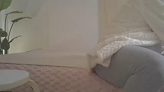 kyono-iyashi online show from February 8, 2:53 pm