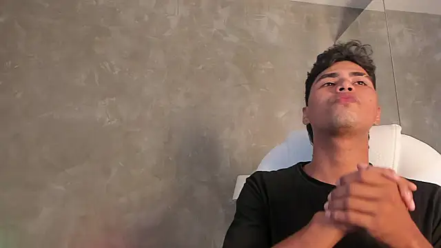 Snapshot of Simon_Pernia chatting on November 28, 6:54 pm Simon Pernia online show from November 28, 6:54 pm