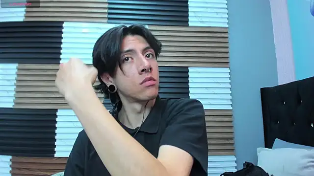 LiamShelby online show from January 18, 3:10 am