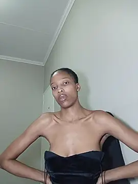 MsParisSmith online show from July 24, 8:29 pm