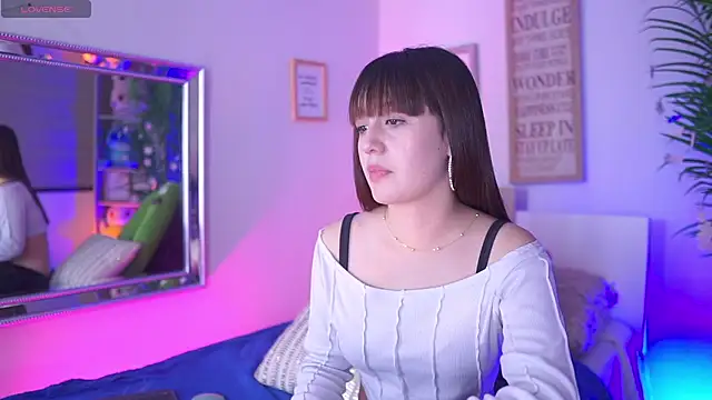 dakotaa 01 online show from April 6, 3:35 pm