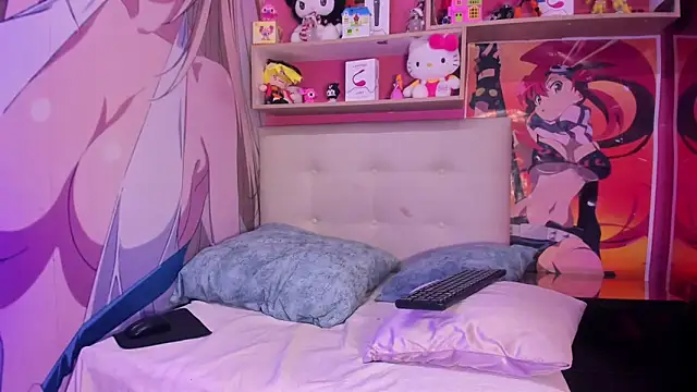 peachrouge online show from April 15, 5:36 am