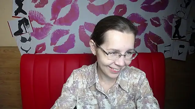 Snapshot of DaisyEdit chatting on December 14, 6:30 am DaisyEdit online show from December 14, 6:30 am