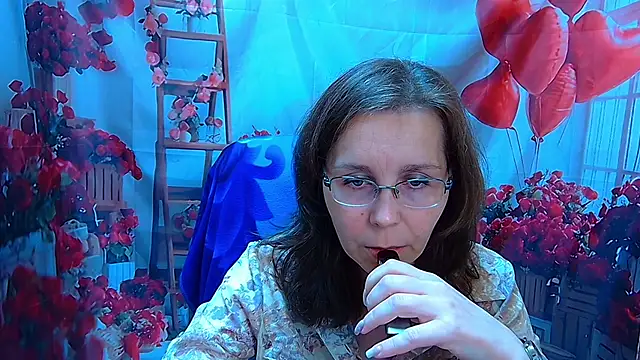 Snapshot of DaisyEdit chatting on May 31, 5:37 am DaisyEdit online show from May 31, 5:37 am