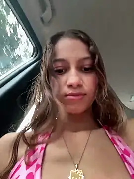 Vanneskk online show from March 31, 8:31 pm