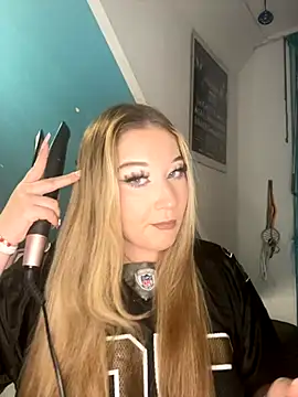 Snapshot of mellixxa chatting on November 28, 7:38 pm mellixxa online show from November 28, 7:38 pm