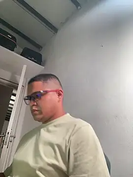 AJFIXXX online show from May 26, 10:39 pm