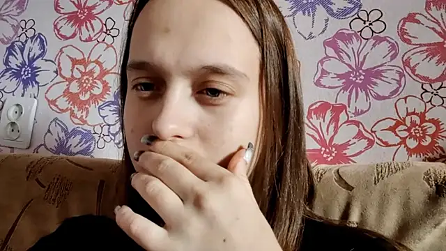 SophieHazely online show from January 8, 4:04 am