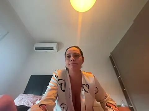 GabriellaGaby online show from December 16, 3:39 pm