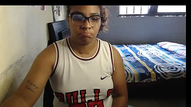 lia Hazbun online show from March 5, 2:57 pm