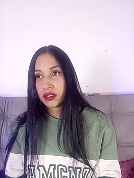 Taylor  Swiftt online show from April 4, 1:59 am