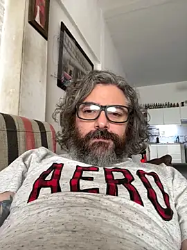 Snapshot of maxxporong chatting on December 3, 12:14 pm maxxporong online show from December 3, 12:14 pm